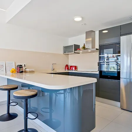Luxurious 3-bed And 3 Bathroom - Reserva Del Higueron Malaga