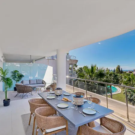 Luxurious 3-bed And 3 Bathroom - Reserva Del Higueron Apartment Malaga
